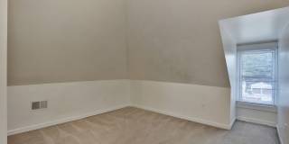 Large 5 Bedroom North Campus Townhouse - 1st house from High Street Gallery 22