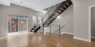 2 Bed, 1 Bath Townhouse with Roof Top Deck Gallery 7