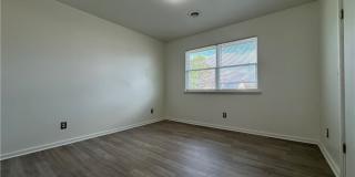 1800 S 14Th Place Gallery 15