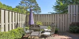 73 La Rue Place NW Gallery 14