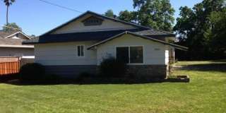 NICE DUPLEX IN CARMICHAEL!! Gallery 1