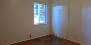 Rent Ready --- Pending approved tenant Gallery 14