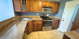2324 S Cypress Bend Dr Gallery 3