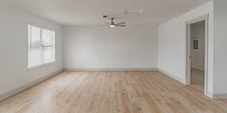 1911 SE 14th Street Gallery 4