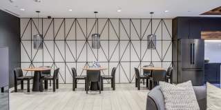 Skyrise Luxury Apartments Gallery 7