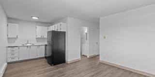 Creekside Apartments Gallery 1