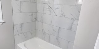 Charming 2 bedroom, 1 bathroom duplex Gallery 8