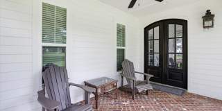 4052 Poets Trail Gallery 4