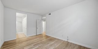 99 Shorebreaker Gallery 18