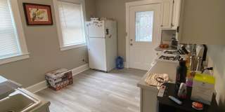 Huge 4 bed unit in Quincy Gallery 10