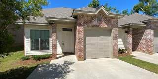 712 HEAVENS Drive Gallery 1