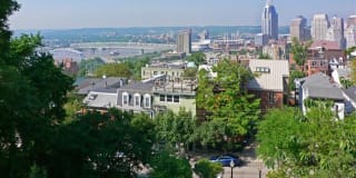 Mt. Adams Living Gallery 13