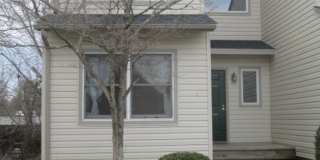 4 Bedroom 2 Bath Townhouse Gallery 1