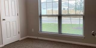 1329 Aurora Grove Bend Gallery 4