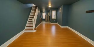 3 Bedroom Home in Point Breeze Gallery 1