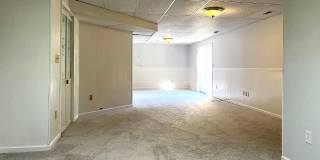 821 West Rosewood Drive Gallery 10