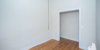3358 North Sheffield Avenue Gallery 13