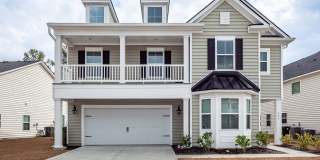 4 Bedroom, 2.5 Bathroom Home in Cane Bay Plantation - Summerville Gallery 1