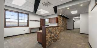 728 College Street Gallery 10