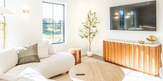 14550 South Ave Gallery 42