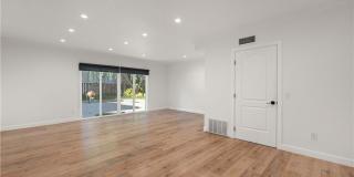 4121 Picasso Gallery 10