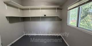 3125 St Catherine St Gallery 29