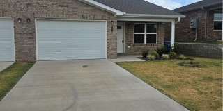 Nice Newer Duplexes Near XNA and Bentonville Gallery 22