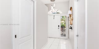 835 NE 17th Way Gallery 3