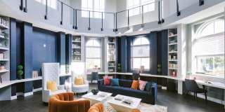 Topiary Park Crossing Gallery 18