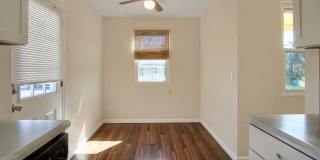 3 bedroom 1 bath house in Midtown available Mid- August Gallery 9