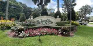 9441 Live Oak Pl Gallery 40