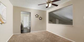 Deer Oaks Gallery 31