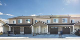 MODERN LUXURY 3 BED 2.5 BATH TOWNHOME IN SAINT ANTHONY Gallery 1