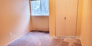 1300 NW Slate Ln Gallery 24