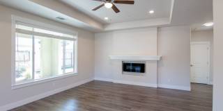Newer Home for Rent in North Redding CA | $500 Off, Solar, Garage, Near I-5 Gallery 8