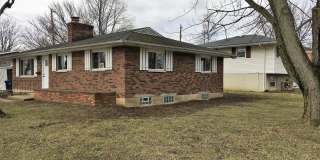 **3-BEDROOM/2-BATH RANCH W/ 2-CAR GARAGE!** Gallery 36