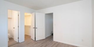 Aztec Pacific Gallery 37