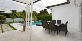 880 N Venetian Dr Gallery 3