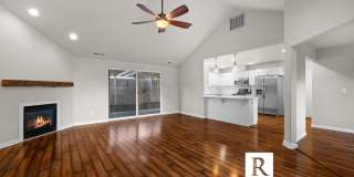 3 Bedroom + Office in Central Point! Gallery 9
