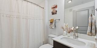 Liv+ Arlington - Student Housing Gallery 46