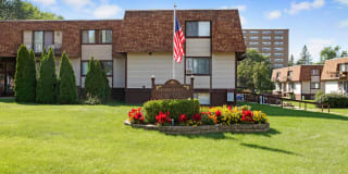 Gaslight Apartments Gallery 1