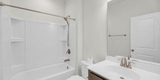 FIRST MONTHS RENT FREE WITH SIGNED 2 YEAR LEASE Gallery 26