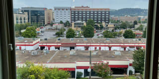 Flats on Fourth Gallery 29