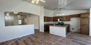 BEAUTIFUL 3 BEDROOM 2 BATHROOM HOME IN GOODYEAR Gallery 6
