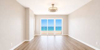 Elegance and Beachfront Condo Living Gallery 13