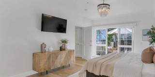 Hidden-Gem Townhouse in WeHo: 2 Bed/2.5 Bath, Private Entrance + Patios, 2 Parking, Norma Triangle Gallery 17