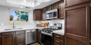 35 Mission Court Gallery 9