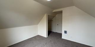 $500 Off Move In Costs!! Updated Farm House $500 Off Move In Costs!! Updated Farm House Gallery 30
