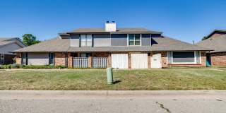 GREAT 2BED 2 BATH 2 CAR GARAGE TOWNHOME MINUTES FROM TURNPIKE!!!! Gallery 3