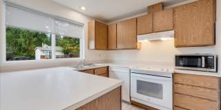 3bd/2ba Bothell Home Gallery 12